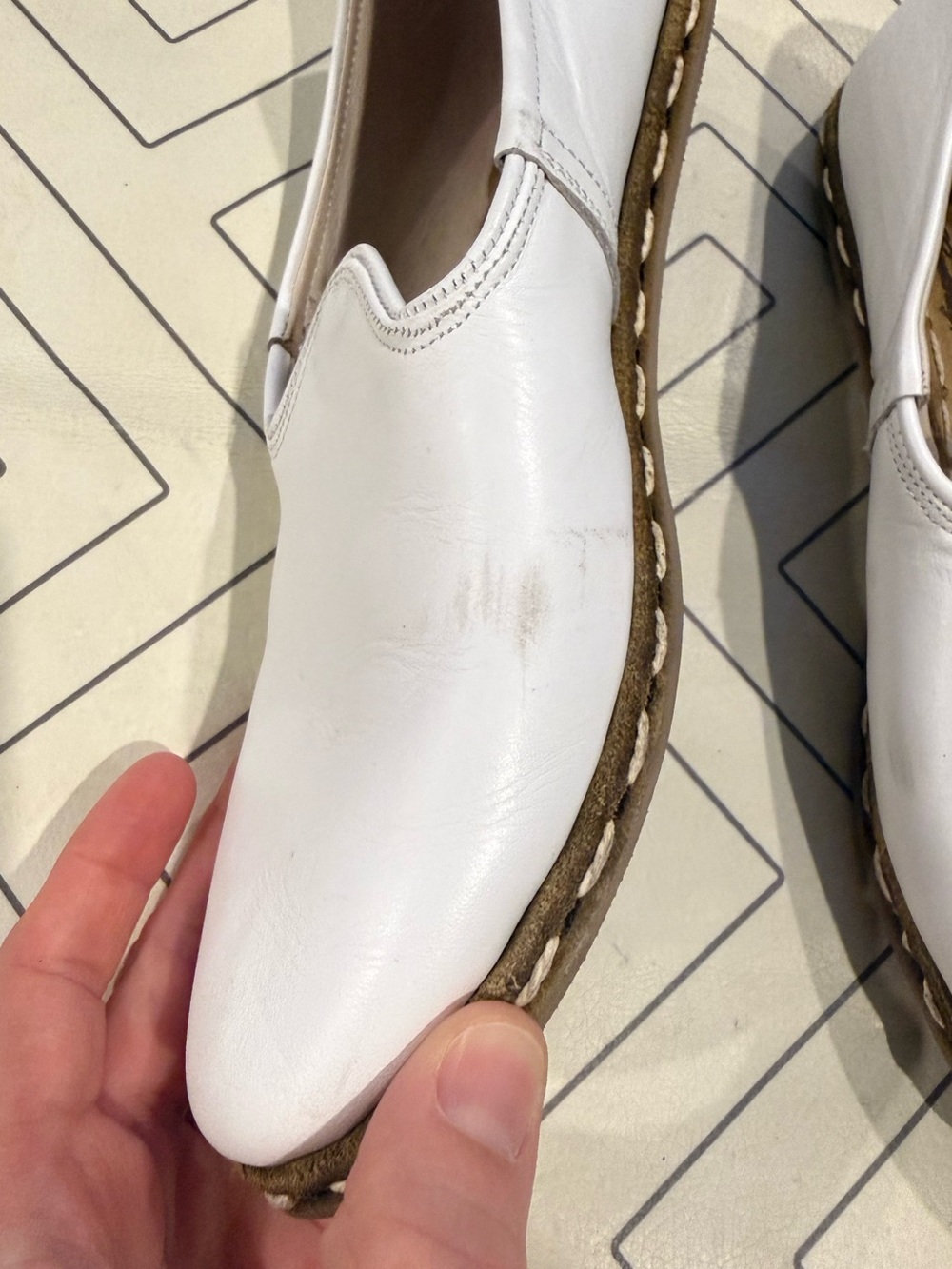 Sabah White Slip-On Leather Flats - Picture 5 of 11